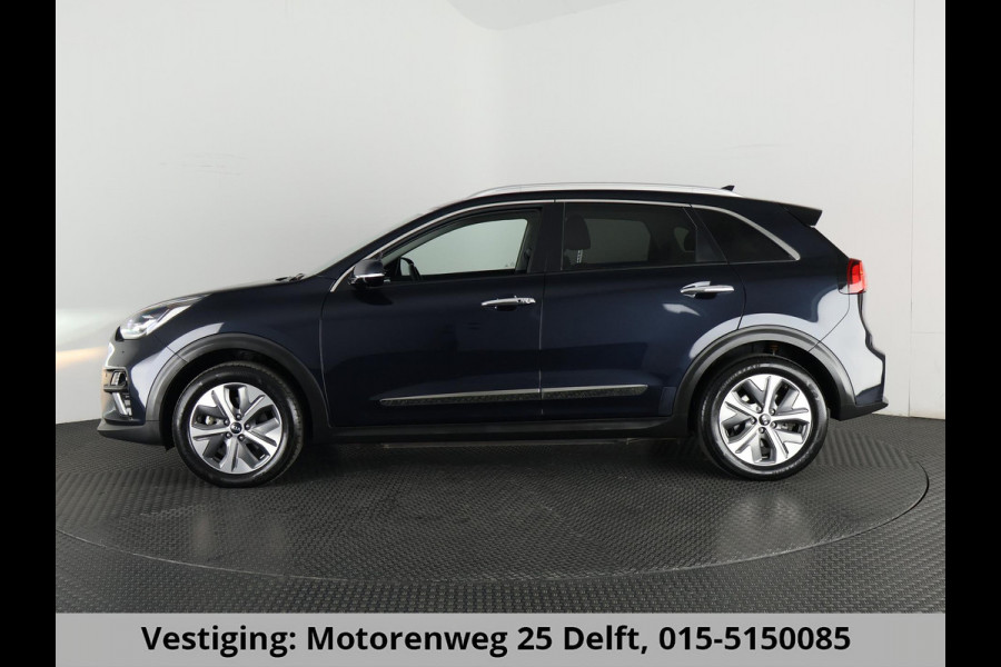 Kia e-Niro EXECUTIVE 64kWh 3 FASE ACCU SOH100% GARANTIE 2031* STOEL & STUUR VERWARMING. NAVIGATIE . PDC V+A