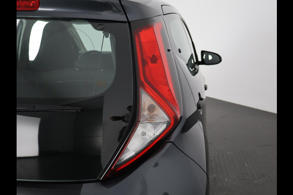 Toyota Aygo 1.0 VVT-i X GRAYLINE 5 DRS AIRCO GARANTIE 2028