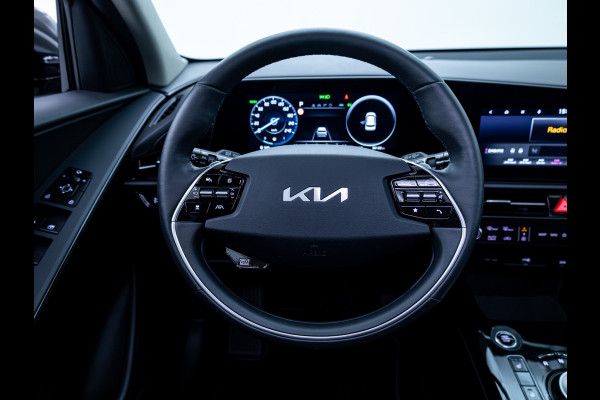 Kia Niro 1.6 GDi Hybrid DynamicPlusLine | Headup | Schuif- kanteldak | Trekhaak | Stoel- & stuurverw. | Camera | App. connect, Adaptieve cruise, Navigatie, Elec. achterklep