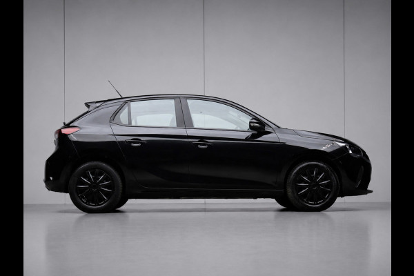 Opel Corsa 1.2 Edition Sport (APPLE CARPLAY,NAVI,CRUISE,LANE ASSIST,BLACK EDITION,SPORTSTOELEN,LM VELGEN,NETTE STAAT)