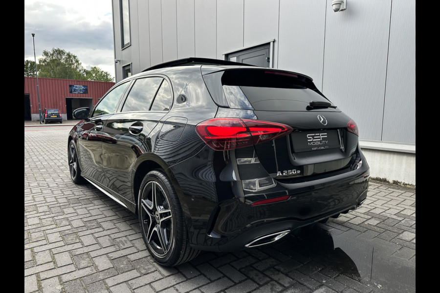 Mercedes-Benz A-Klasse 250 e AMG Line Pano | Memory | Headup | 360 | 1e eig | 12 maanden garantie