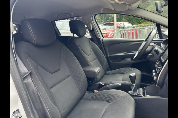 Renault Clio Estate 0.9 TCe Limited Navi|Carplay|Keyless|DAB|Cruise