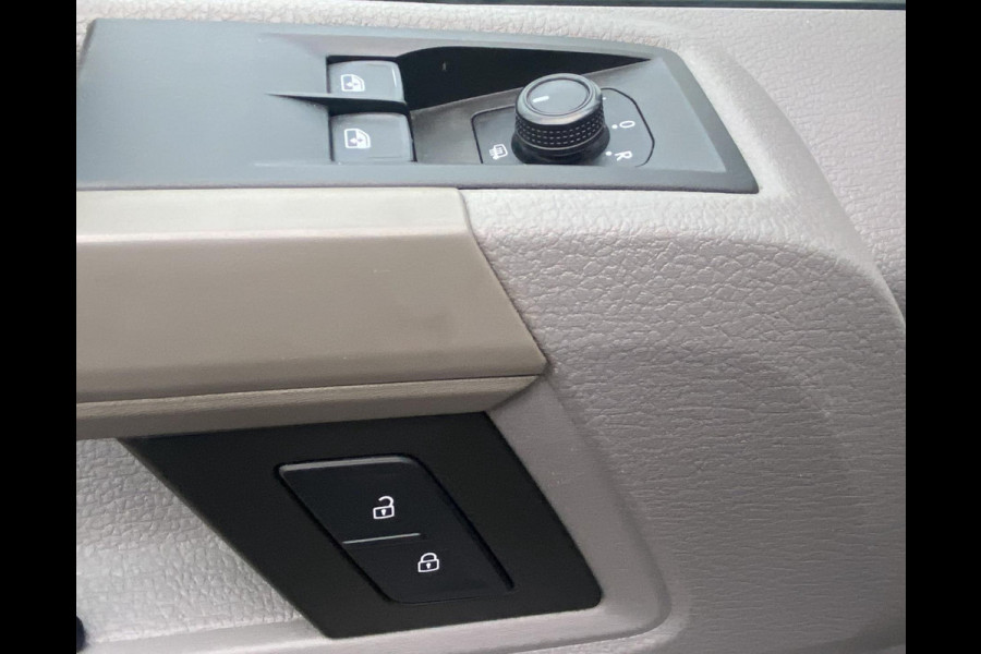 Volkswagen Crafter 35 2.0 TDI L3H3 Comfortline, Cam, Cruise, Trekh./ Luchtgev. stoel/ Imperiaal/ NAP