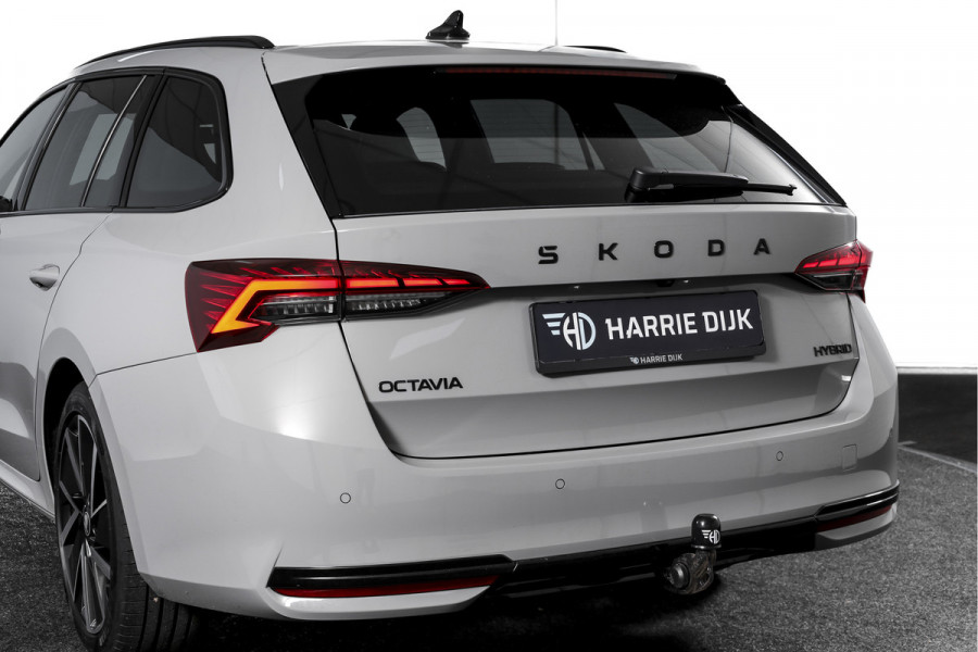 Škoda Octavia Combi 1.5 TSI MHEV 150 PK Sportline Tour | Elek. Trekhaak | Matrix Led | Adapt. Cruise | Winterpakket | 13 inch Navi | Camera | NAV + App. Connect | ECC | Elek. Klep | LM 18" |