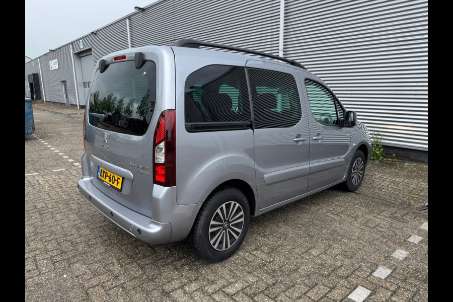 Peugeot Partner Tepee 1.2 PureTech Active,Navigatie,Airco,Cruisecontrol,Parkeersensoren,