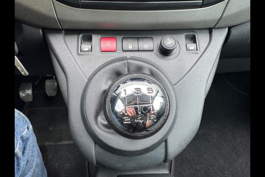 Peugeot Partner Tepee 1.2 PureTech Active,Navigatie,Airco,Cruisecontrol,Parkeersensoren,