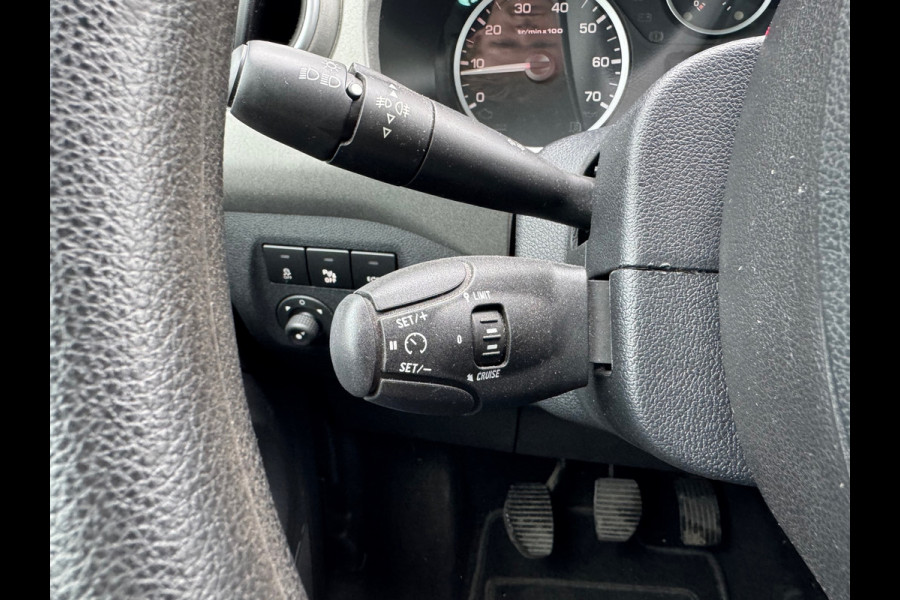 Peugeot Partner Tepee 1.2 PureTech Active,Navigatie,Airco,Cruisecontrol,Parkeersensoren,