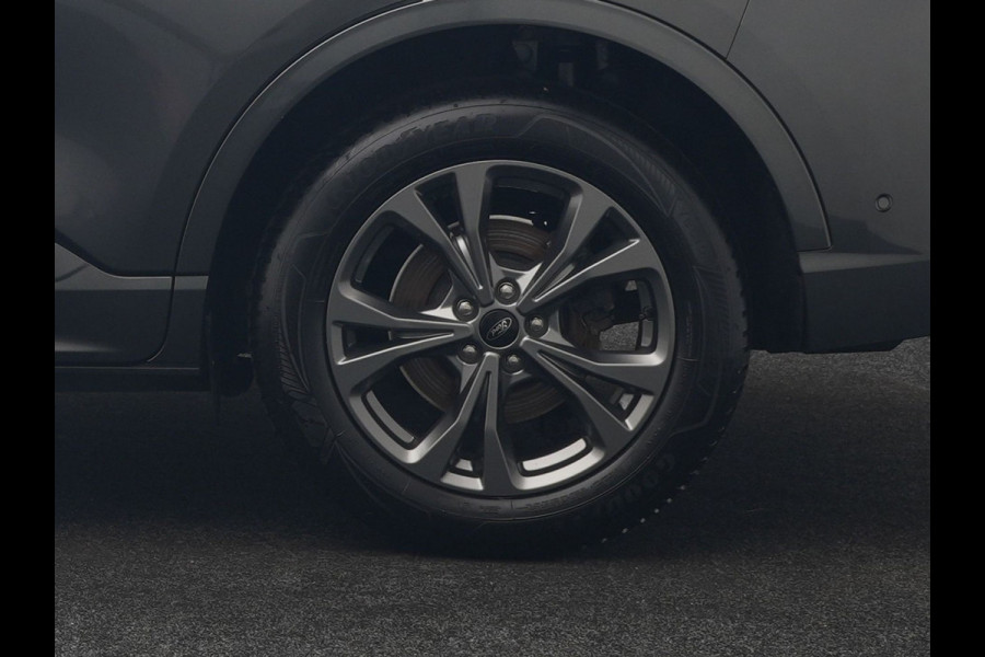 Ford Kuga 2.5 ST-Line PHEV 225pk Dealer O.H. | Adaptive Cruise | Head Up | 360 Camera | Sportstoelen & Stuur Verwarmd | Keyless | Blis | Apple Carplay | Navigatie | DAB | Virtual | 18"L.M | Plug In Hybrid |