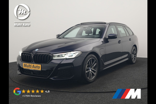 BMW 5 Serie Touring 530e M Sport PHEV 293pk Dealer O.H. | Trekhaak Af Fabriek | Panodak | Head Up | Adaptive Cruise | Camera | Lederen Sportstoelen Memory & Verwarmd | Sfeerverlichting | Blis | Stuur Verwarmd | Apple Carplay | Navigatie | DAB | Plug In Hybrid |