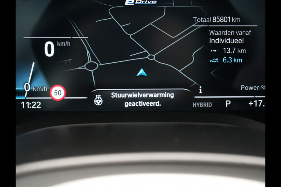 BMW 5 Serie Touring 530e M Sport PHEV 293pk Dealer O.H. | Trekhaak Af Fabriek | Panodak | Head Up | Adaptive Cruise | Camera | Lederen Sportstoelen Memory & Verwarmd | Sfeerverlichting | Blis | Stuur Verwarmd | Apple Carplay | Navigatie | DAB | Plug In Hybrid |