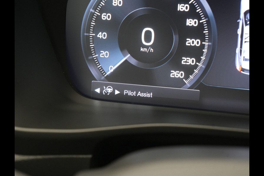 Volvo XC40 T5 Recharge Inscription PHEV 262pk Dealer O.H. | Trekhaak Af Fabriek | Panodak | Adaptive Cruise | 360 Camera | Harman / Kardon | Stoelen Memory & Verwarmd | Keyless | Blis | Apple Carplay | Naviatie