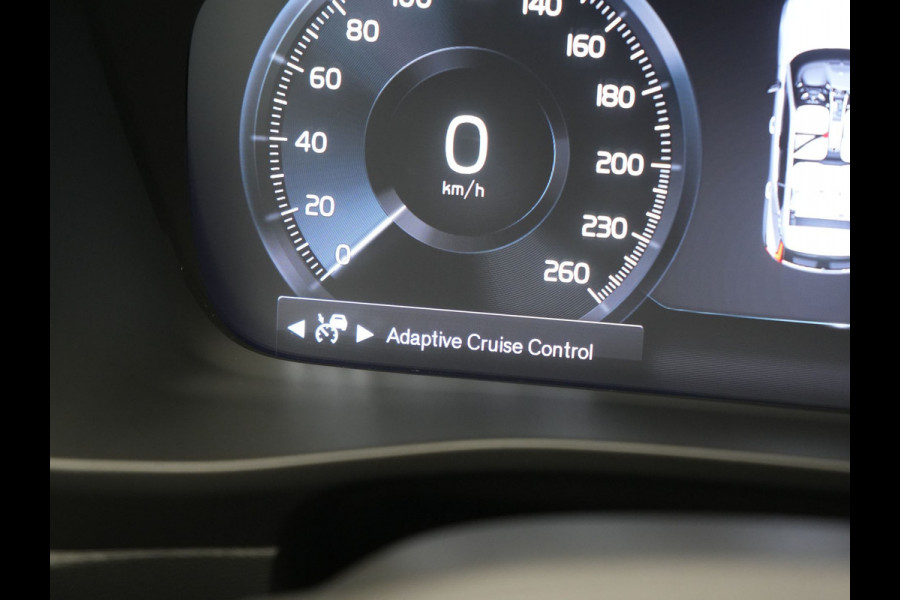 Volvo XC40 T5 Recharge Inscription PHEV 262pk Dealer O.H. | Trekhaak Af Fabriek | Panodak | Adaptive Cruise | 360 Camera | Harman / Kardon | Stoelen Memory & Verwarmd | Keyless | Blis | Apple Carplay | Naviatie
