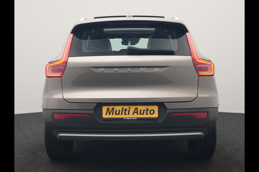 Volvo XC40 T5 Recharge Inscription PHEV 262pk Dealer O.H. | Trekhaak Af Fabriek | Panodak | Adaptive Cruise | 360 Camera | Harman / Kardon | Stoelen Memory & Verwarmd | Keyless | Blis | Apple Carplay | Naviatie
