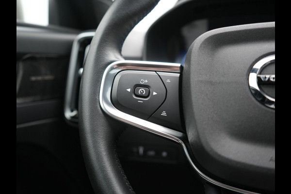 Volvo XC40 T5 Recharge Inscription PHEV 262pk Dealer O.H. | Trekhaak Af Fabriek | Panodak | Adaptive Cruise | 360 Camera | Harman / Kardon | Stoelen Memory & Verwarmd | Keyless | Blis | Apple Carplay | Naviatie