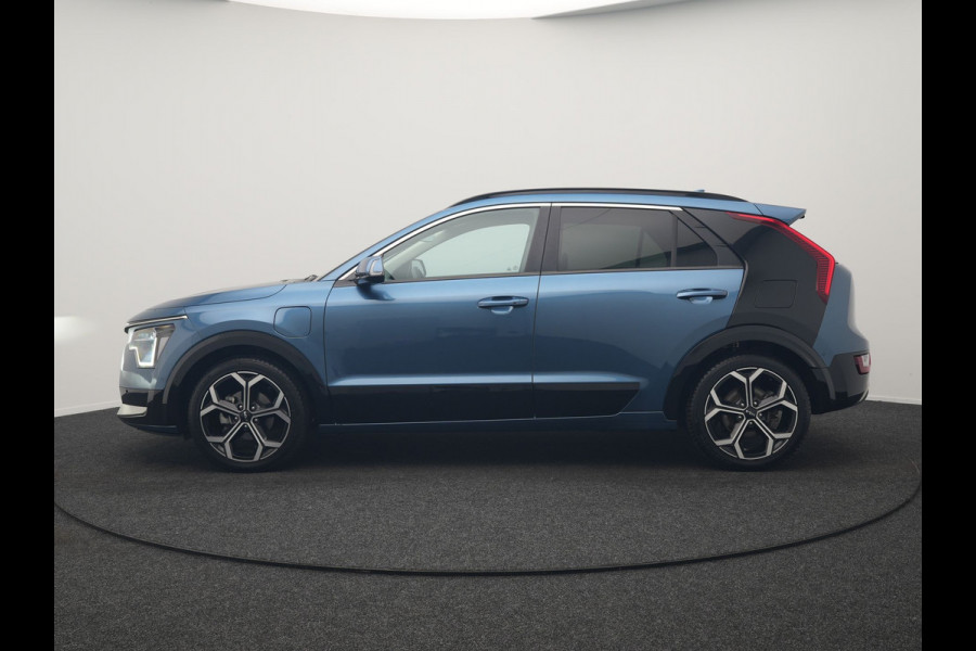 Kia Niro 1.6 GDi DynamicLine PHEV 182pk Dealer O.H. | Adaptive Cruise | Camera | Harman / Kardon | Lederen Sportstoelen & Stuur Verwarmd | Keyless | Blis | Sfeerverlichting | Apple Carplay | Navigatie | DAB | Plug In Hybrid |