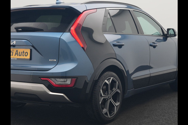 Kia Niro 1.6 GDi DynamicLine PHEV 182pk Dealer O.H. | Adaptive Cruise | Camera | Harman / Kardon | Lederen Sportstoelen & Stuur Verwarmd | Keyless | Blis | Sfeerverlichting | Apple Carplay | Navigatie | DAB | Plug In Hybrid |