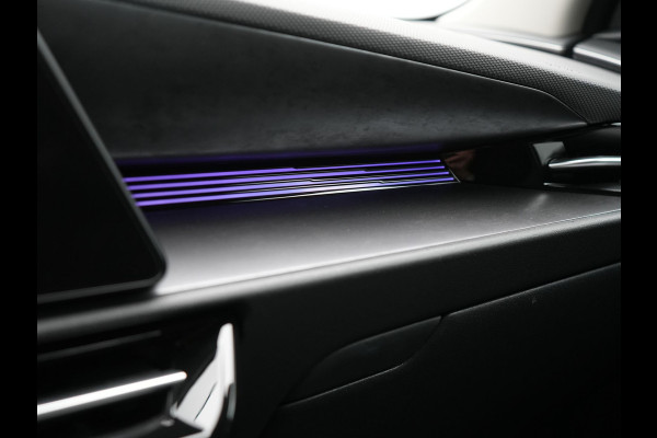 Kia Niro 1.6 GDi DynamicLine PHEV 182pk Dealer O.H. | Adaptive Cruise | Camera | Harman / Kardon | Lederen Sportstoelen & Stuur Verwarmd | Keyless | Blis | Sfeerverlichting | Apple Carplay | Navigatie | DAB | Plug In Hybrid |