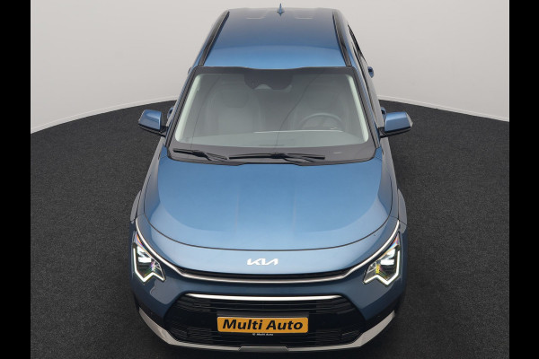Kia Niro 1.6 GDi DynamicLine PHEV 182pk Dealer O.H. | Adaptive Cruise | Camera | Harman / Kardon | Lederen Sportstoelen & Stuur Verwarmd | Keyless | Blis | Sfeerverlichting | Apple Carplay | Navigatie | DAB | Plug In Hybrid |
