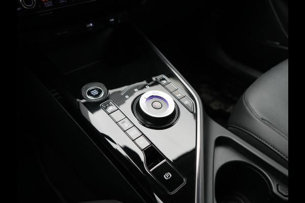 Kia Niro 1.6 GDi DynamicLine PHEV 182pk Dealer O.H. | Adaptive Cruise | Camera | Harman / Kardon | Lederen Sportstoelen & Stuur Verwarmd | Keyless | Blis | Sfeerverlichting | Apple Carplay | Navigatie | DAB | Plug In Hybrid |