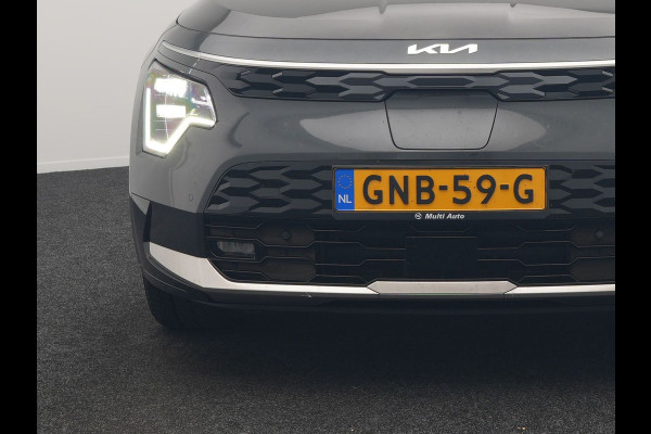 Kia Niro EV DynamicPlusLine 64.8 kWh 204pk | Panodak | Head Up | Adaptive Cruise | Camera | Lederen Sportstoelen & Stuur Verwarmd | Keyless | Blis | Sfeerverlichting | Apple Carplay | Navigatie | DAB |