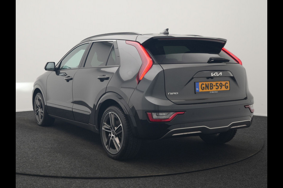 Kia Niro EV DynamicPlusLine 64.8 kWh 204pk | Panodak | Head Up | Adaptive Cruise | Camera | Lederen Sportstoelen & Stuur Verwarmd | Keyless | Blis | Sfeerverlichting | Apple Carplay | Navigatie | DAB |