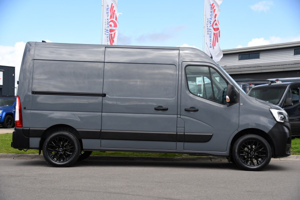 Renault Master T35 2.3 dCi 150 L2H2 PB Edition Camera, Cruise, LED, 150pk, Multimedia, LED, Trekhaak, NAVI, Uniek!
