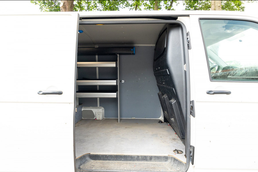 Volkswagen Transporter 2.0 TDI L2H1 Comfortline Volledig ingericht I NAP I Camera I