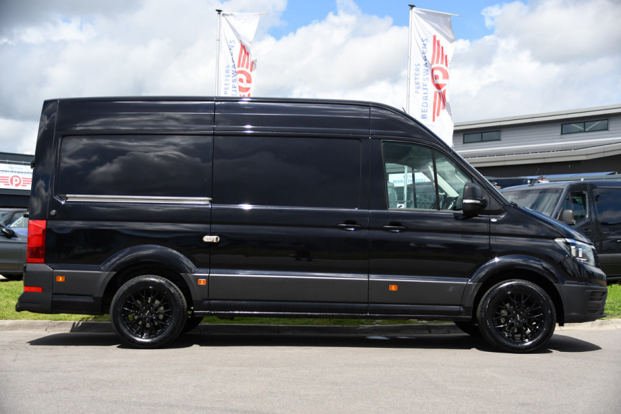 Volkswagen Crafter 35 2.0 TDI L3H3 Black Edition Camera, Cruise, Carplay, 177pk, Multimedia, Geveerde stoel, Uniek!