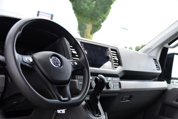 Volkswagen Crafter 35 2.0 TDI L3H3 Black Edition Camera, Cruise, Carplay, 177pk, Multimedia, Geveerde stoel, Uniek!