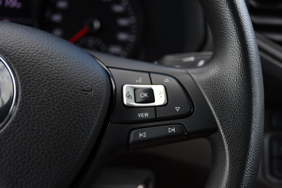 Volkswagen Crafter 35 2.0 TDI L3H3 Black Edition Camera, Cruise, Carplay, 177pk, Multimedia, Geveerde stoel, Uniek!