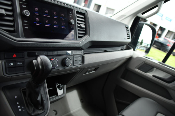 Volkswagen Crafter 35 2.0 TDI L3H3 Black Edition Camera, Cruise, Carplay, 177pk, Multimedia, Geveerde stoel, Uniek!