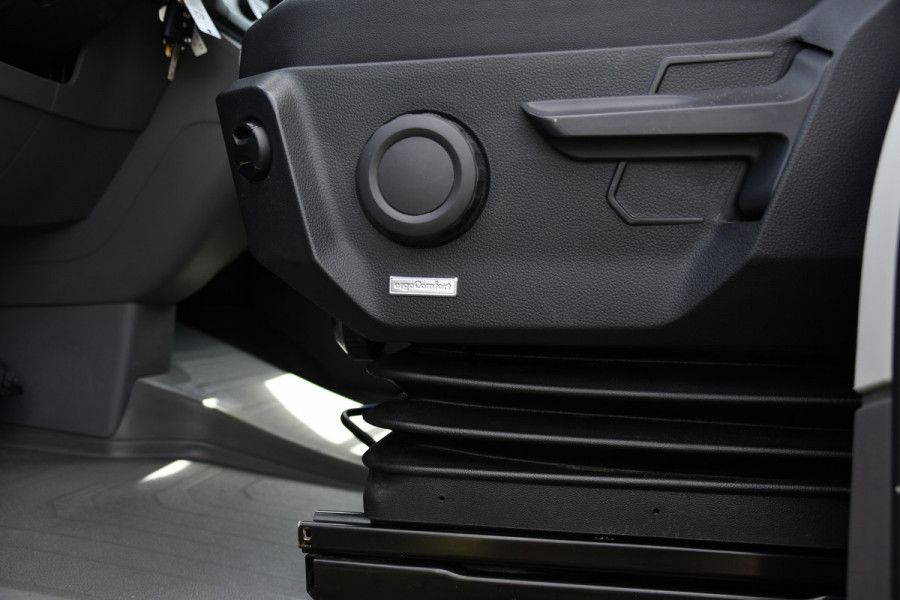 Volkswagen Crafter 35 2.0 TDI L3H3 Black Edition Camera, Cruise, Carplay, 177pk, Multimedia, Geveerde stoel, Uniek!