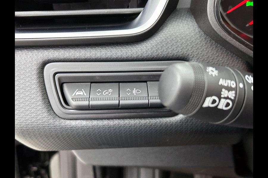 Renault Clio 1.0 TCe 90 Equilibre Navigatie Apple Carplay/Android Auto Cruise Control Full LED Airco