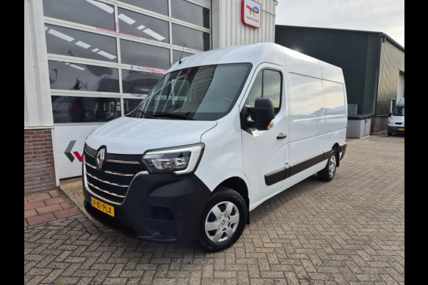 Renault Master L2H2 2,3 dci 135 Pk Euro 6 35.693 Km!! PDC Camera Navi 2500 Kg Trekgewicht