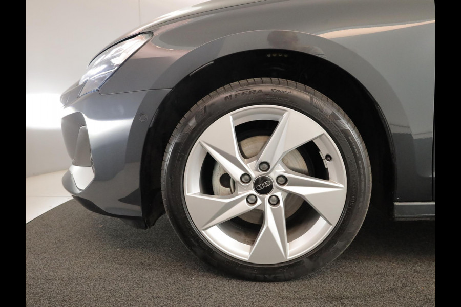 Audi A3 Limousine 35 TFSI Advanced edition 150pk AUT| Navi| 17'LM-velgen| verlengde fabrieksgarantie