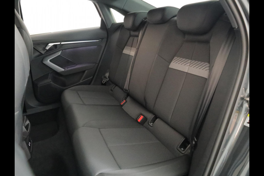 Audi A3 Limousine 35 TFSI Advanced edition 150pk AUT| Navi| 17'LM-velgen| verlengde fabrieksgarantie