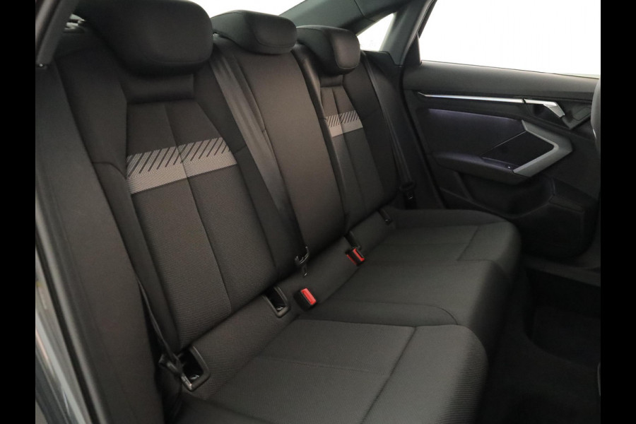 Audi A3 Limousine 35 TFSI Advanced edition 150pk AUT| Navi| 17'LM-velgen| verlengde fabrieksgarantie