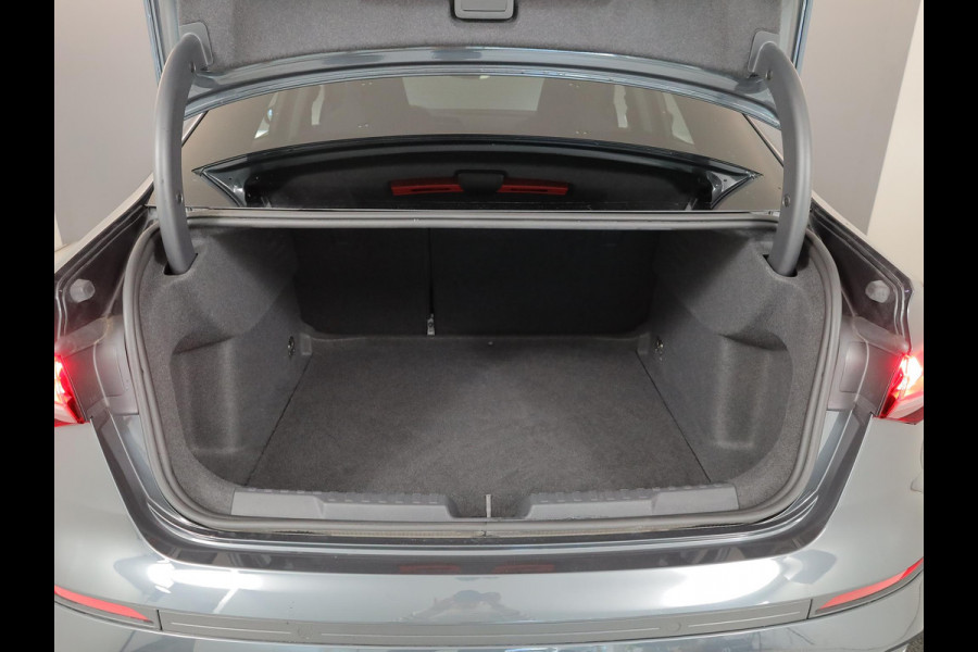 Audi A3 Limousine 35 TFSI Advanced edition 150pk AUT| Navi| 17'LM-velgen| verlengde fabrieksgarantie