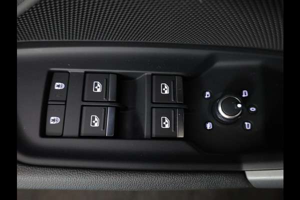 Audi A3 Limousine 35 TFSI Advanced edition 150pk AUT| Navi| 17'LM-velgen| verlengde fabrieksgarantie
