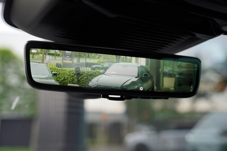 Land Rover Range Rover Sport P 550 E Autobiography M 26 Black Pack