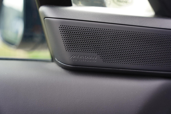 Land Rover Range Rover Sport P 550 E Autobiography M 26 Black Pack