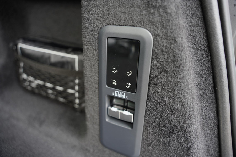 Land Rover Range Rover Sport P 550 E Autobiography M 26 Black Pack