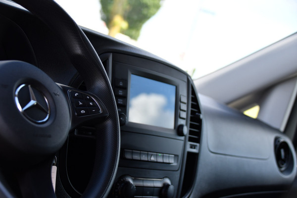 Mercedes-Benz Vito 116 CDI L2 PB Edition Camera, Cruise, Carplay, LED, 164pk, Automaat, Multimedia, Uniek!
