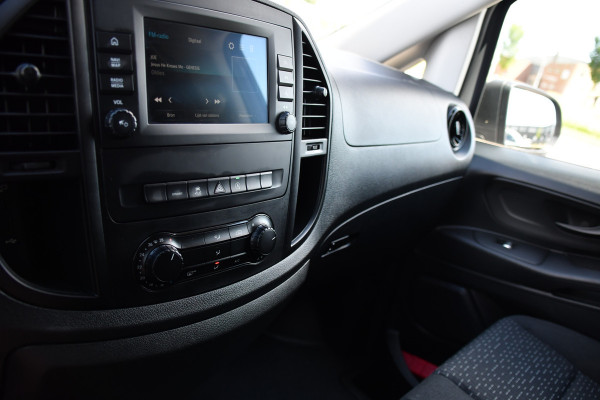 Mercedes-Benz Vito 116 CDI L2 PB Edition Camera, Cruise, Carplay, LED, 164pk, Automaat, Multimedia, Uniek!