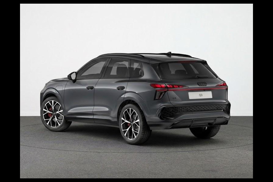 Audi Q3 S edition e-hybrid 272 pk | Techniekpakket Pro | Matrix LED koplampen | S line met microvezel sportstoelen | Optiekpakket zwart-glanzend |