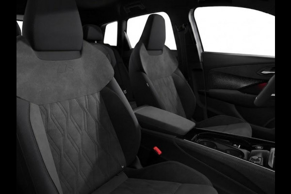 Audi Q3 S edition e-hybrid 272 pk | Techniekpakket Pro | Matrix LED koplampen | S line met microvezel sportstoelen | Optiekpakket zwart-glanzend |