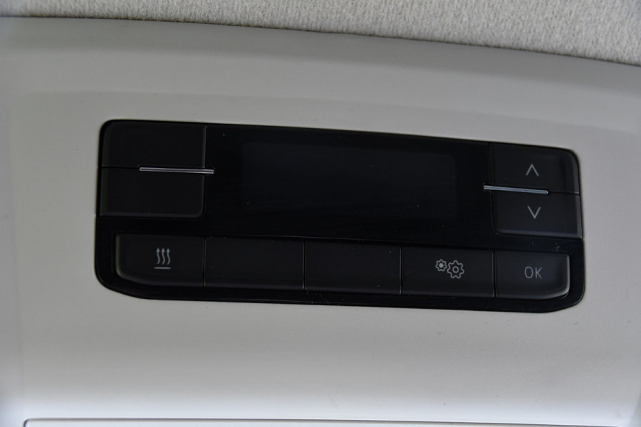 Volkswagen Transporter 2.0 TDI L1H1 30 Bulli Edition Adaptieve Cruise, Camera, Carplay, LED, Stoelverwarming, Standkachel, 150pk, Trekhaak, Uniek!