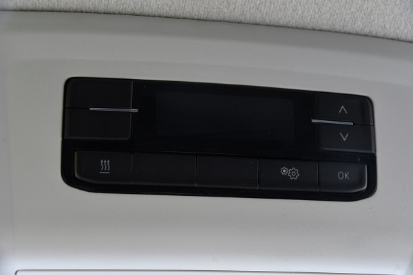 Volkswagen Transporter 2.0 TDI L1H1 30 Bulli Edition Adaptieve Cruise, Camera, Carplay, LED, Stoelverwarming, Standkachel, 150pk, Trekhaak, Uniek!