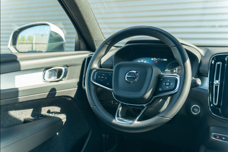 Volvo XC40 T4 Aut. Plug-in Hybrid Core Bright Parkeercamera CruiseControl 211pk