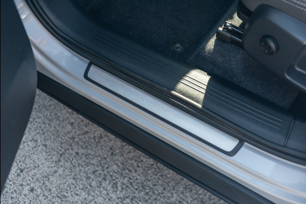 Volvo XC40 T4 Aut. Plug-in Hybrid Core Bright Parkeercamera CruiseControl 211pk